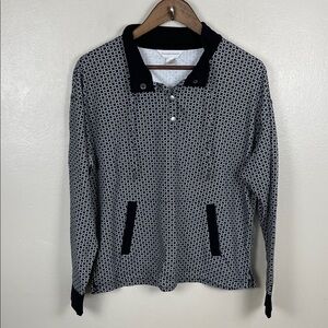 Christopher & Banks Medium Black and White Geometric Lightweight Sweatshirt.